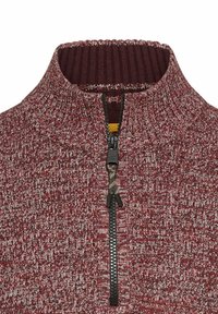 Bordeaux ritsweater met gestructureerde brei, hoge kraag en zwarte rits met een gele accenten. Beschikt over een gemêleerd patroon en ribboorden.