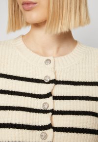 ONLY Kofta - off-white