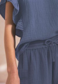 Next Šortai - indigo blue