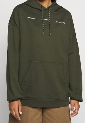 Holzweiler Felpa con cappuccio - dark green