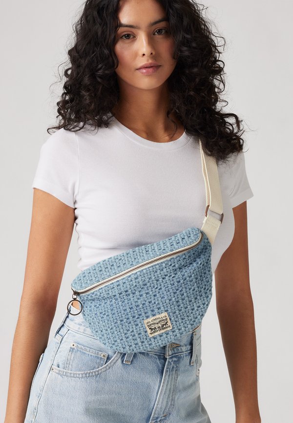 DEVON CROSSBODY BAG - Bum bag