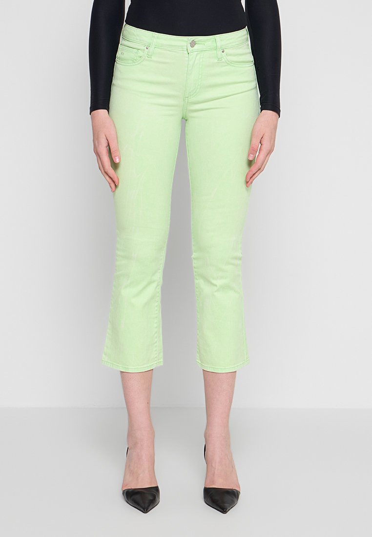 Armani Exchange Flared Jeans groen Armani Exchange Flared Jeans groen