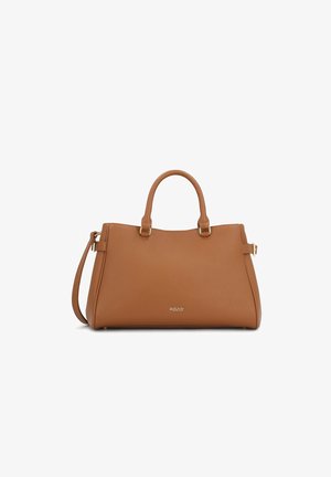 Barna bőr kézitáska lekerekített fogantyúkkal, levehető vállpánttal és texturált felülettel. A táska elején egy diszkrét logó található.