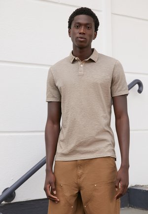 SHORT SLEEVE BUTTON PLACKET SLITS AT HEM - Polo shirt - stone harbour