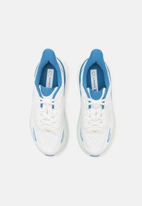 HOKA CLIFTON 9 - Scarpe da corsa su strada - frost/gold