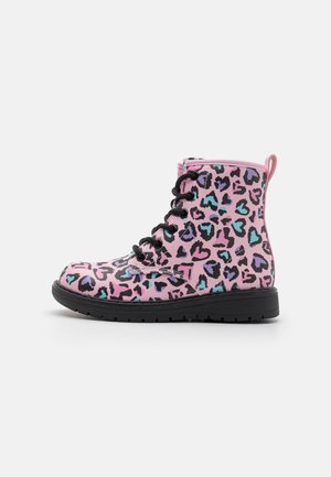 Skechers GRAVLEN UNISEX - Veterboots - pink/multi-coloured