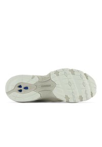 New Balance MR530 UNISEX - Sneakers laag - white
