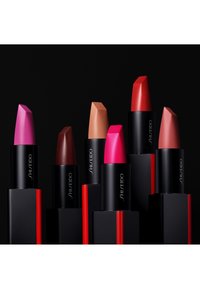 Shiseido MODERNMATTE POWDER LIPSTICK - Huulipuna - sound check