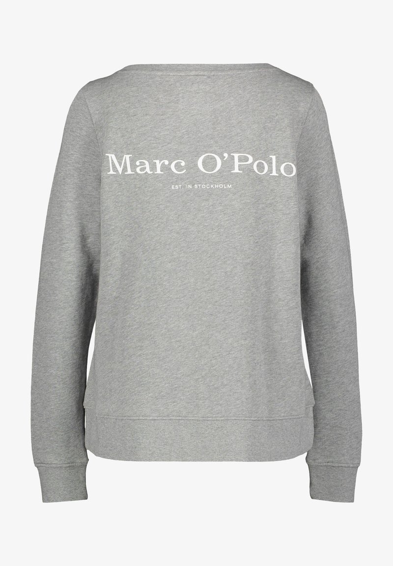 Grijze crewneck sweater gemaakt van een katoenmengsel, met een wit logo "Marc O’Polo" bedrukt op de achterkant. Geribbelde manchetten en zoom.