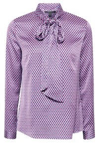 Långärmad blus i lila och vitt mönster med knytning vid halsen. Tillverkad av mjukt tyg med figursydd passform och knäppta manschetter.