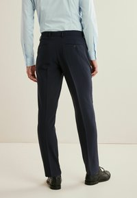 Next SLIM FIT ESSENTIAL - Hlače za odijelo - navy