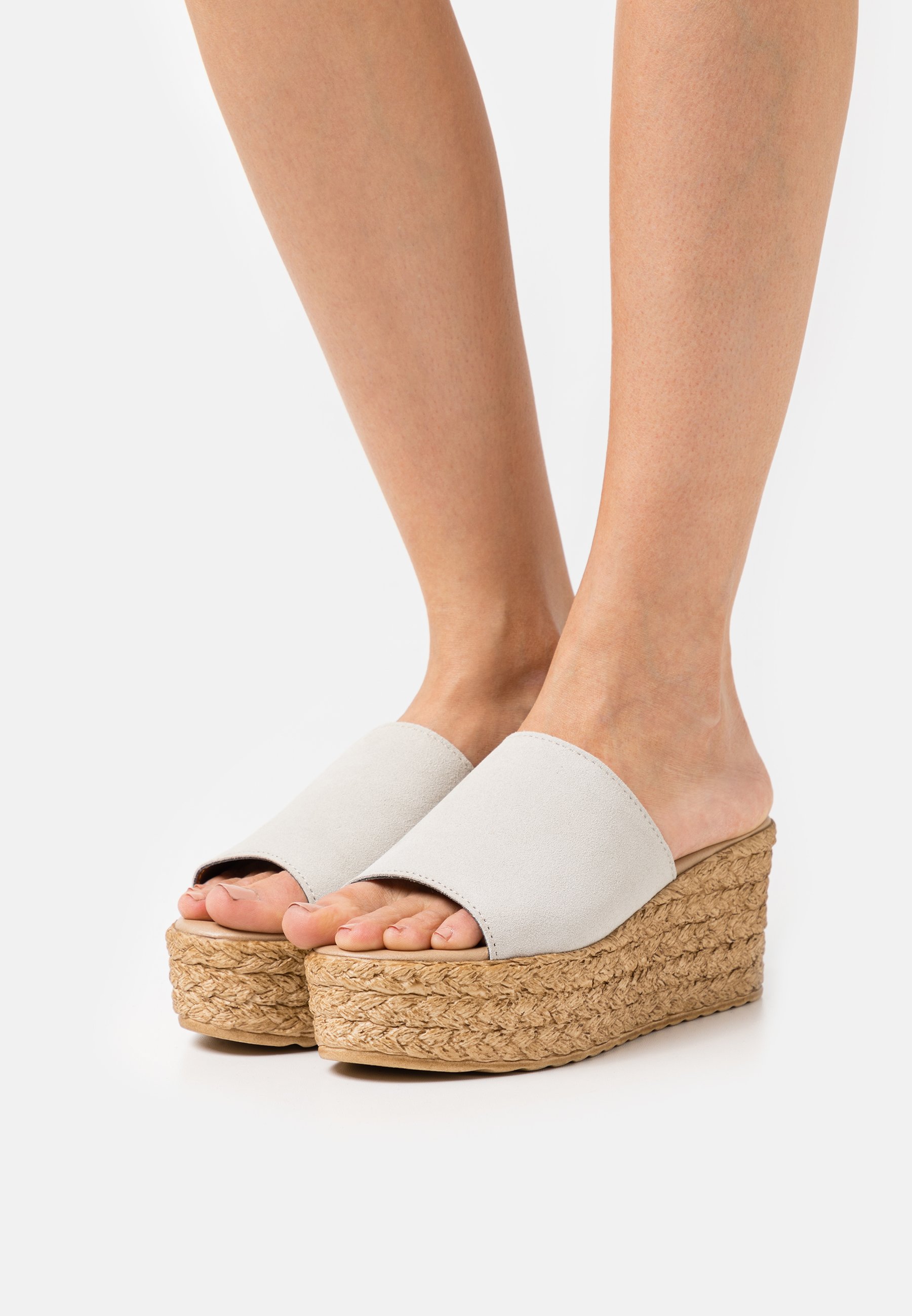 Tata Italia CUBA - Heeled mules - beige - Zalando.de