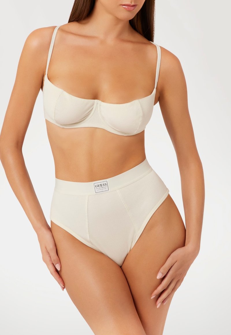 Guess - Biustonosz balkonetka