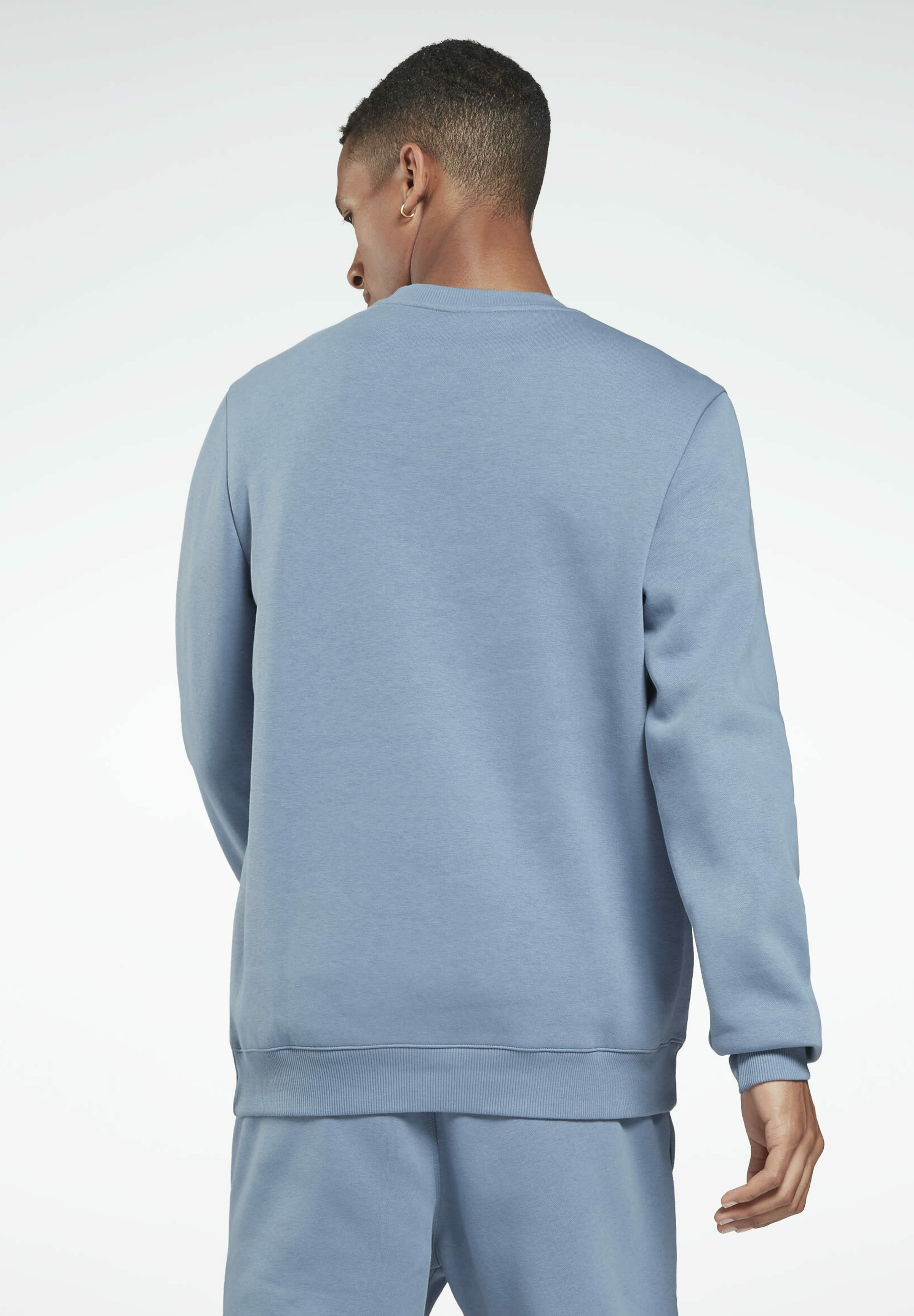 blue reebok sweatshirt