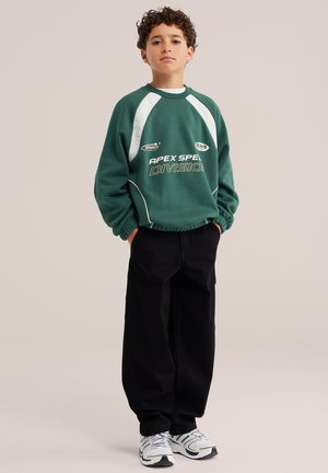 WE Fashion, Sweatshirt - green