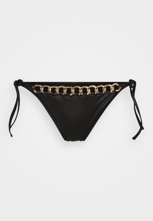Bas de bikini noir avec détail de chaîne dorée brillante à la taille. Dispose de fermetures à nouer sur les côtés et d'un tissu lisse et texturé.