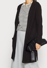 Esprit Kofta - black