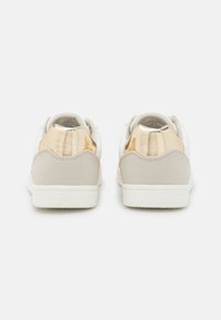 ONLY SHOES ONLSHILO GLITTER  - Sapatilhas - white/gold