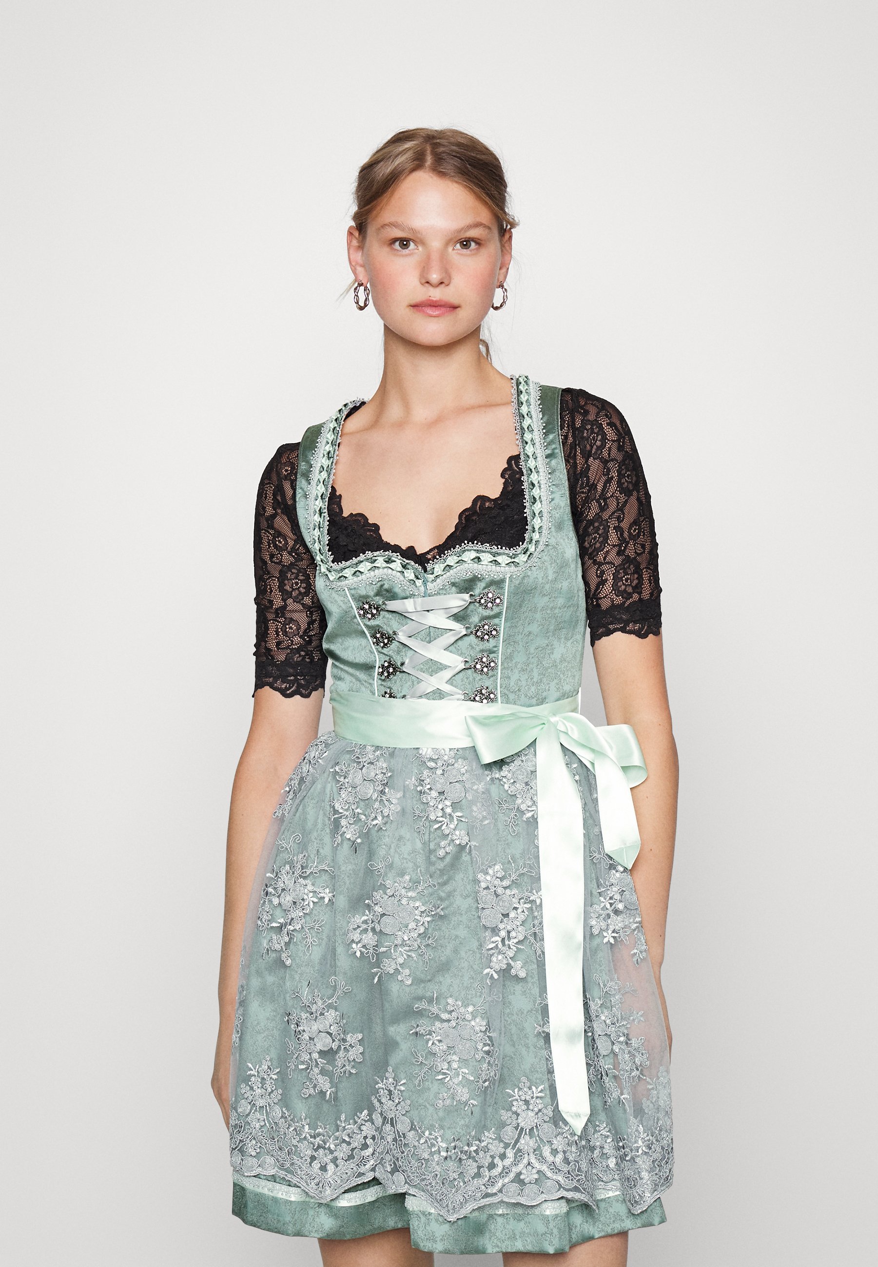 38 Mode & Beauty Damenbekleidung Dirndl schwarz grün Gr 38 Mode & Beauty Damenbekleidung Dirndl schwarz grün Gr