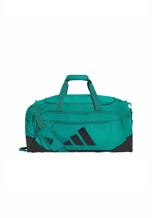 Blågrøn og sort Adidas rejsetaske med dobbelthåndtag, justerbar skulderrem, flere lynlåslommer og logo på frontlommen.