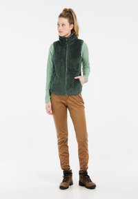 Protest PRTRUNDLE24 - Bodywarmer - evergreen