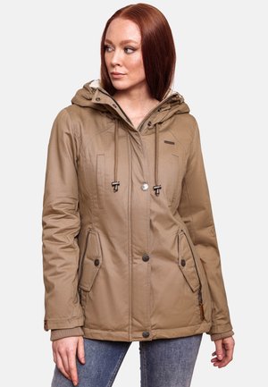 Khaki outdoor jack met een capuchon, met een ritssluiting aan de voorkant, drukknoopsluiting, twee zijzakken en ribgebreide manchetten. Soepele, lichtjes gestructureerde stof.