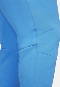 No seleccionado, light photo blue black