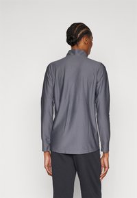 Under Armour TRACK JACKET - Spordijakk - castlerock/white