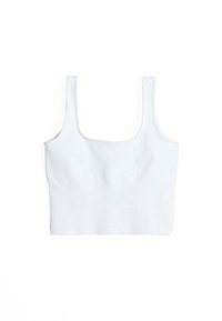 Světlě šedý žebrovaný cropped top se čtvercovým výstřihem, širokými ramínky a přiléhavým střihem. Ploché švy a měkká textura. Žádné viditelné zapínání.