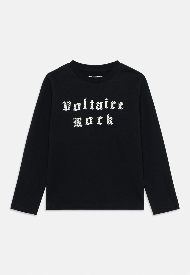 Langermet svart t-skjorte laget av bomull, med hvit gotisk stil tekst "Voltaire Rock" over brystet. Klassisk rundhalsdesign.