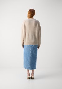Marc O'Polo CARDIGAN LONGSLEEVE V NECK - Strickjacke - blushed camel