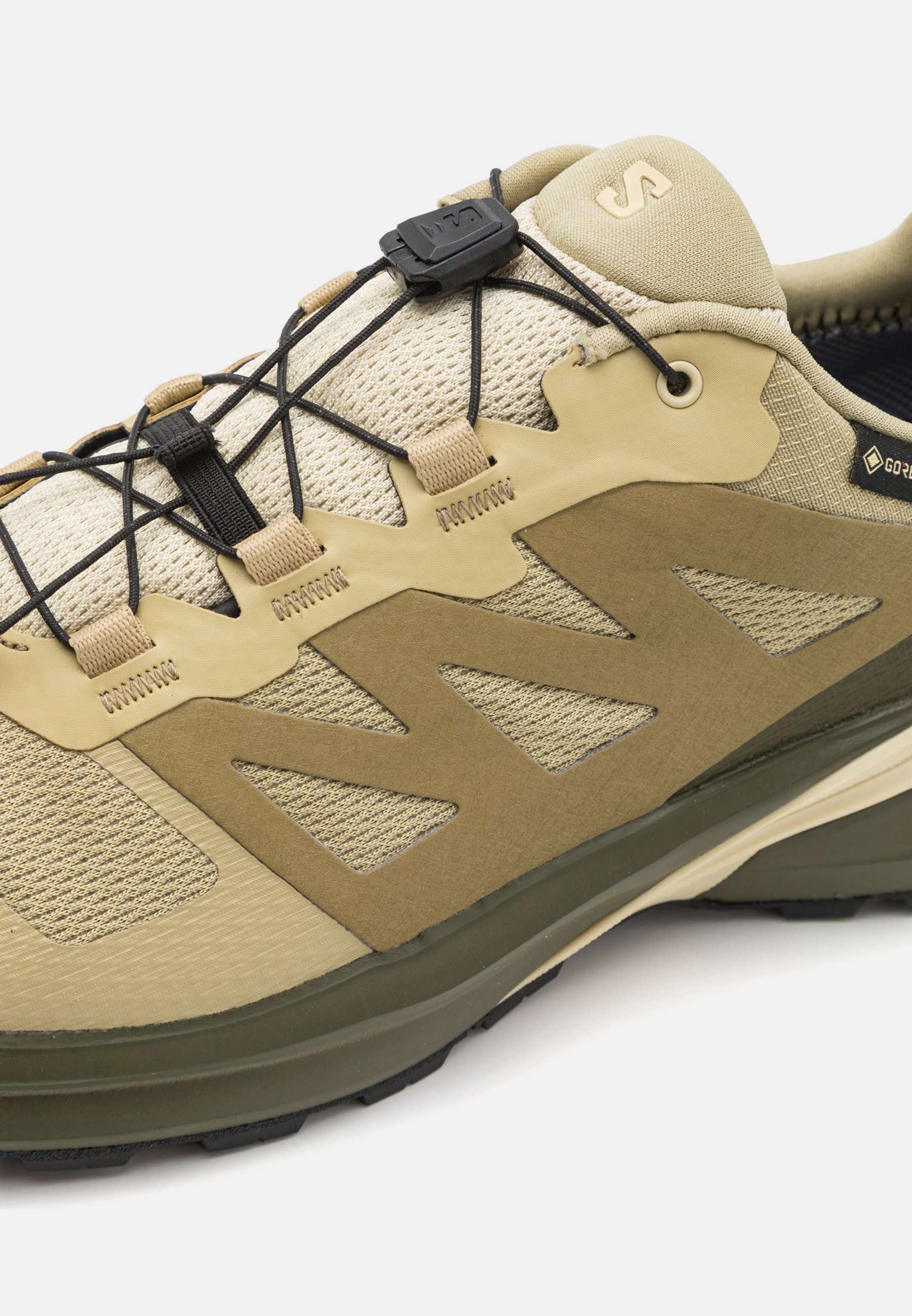 Salomon X-ADVENTURE GORE TEX - Trail running shoes - sponge