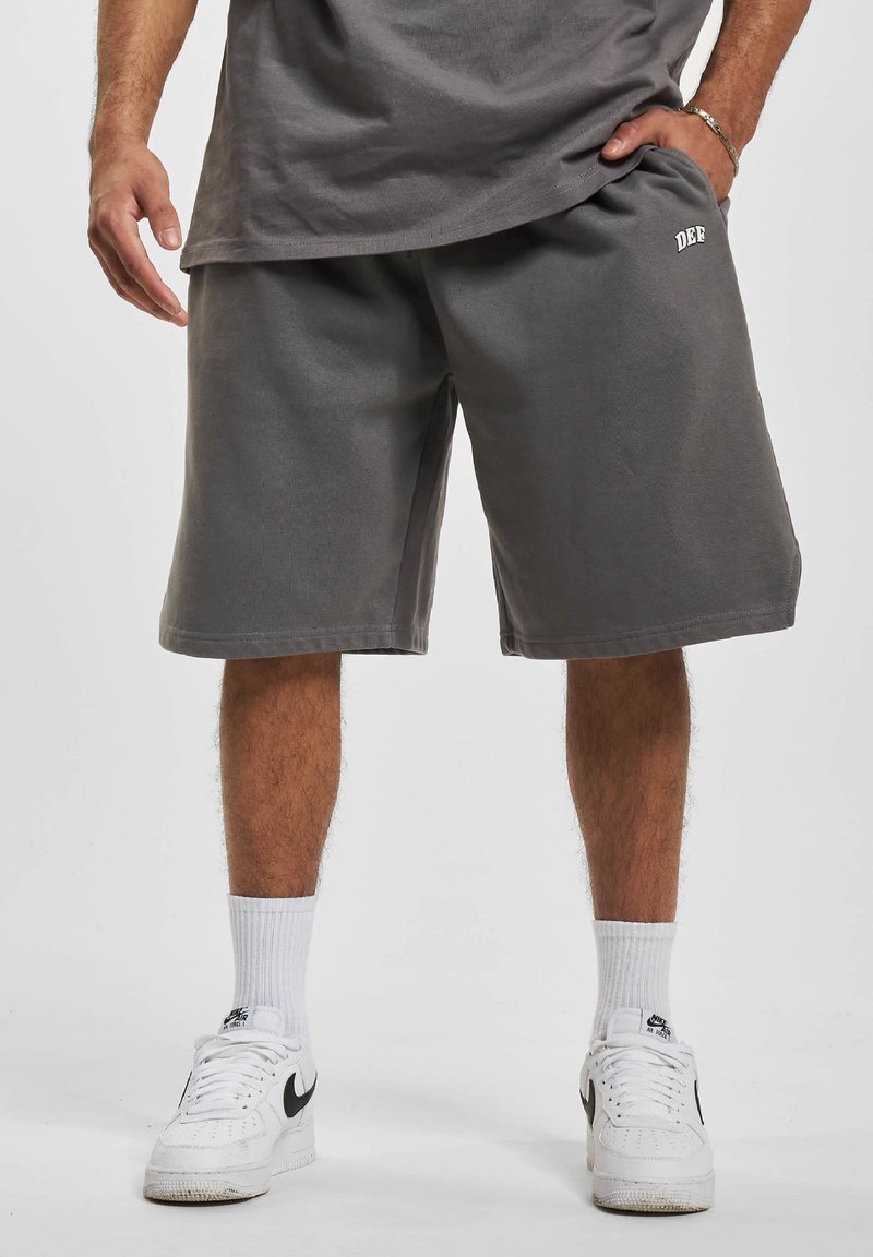 DEF Short - anthracite