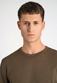 Lindbergh Långärmad tröja - dk brown