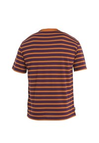 Kurzarm-T-Shirt mit horizontalen Streifen in Dunkelviolett und Orange, aus weichem Stoff mit Rundhalsausschnitt und geradem Saum.
