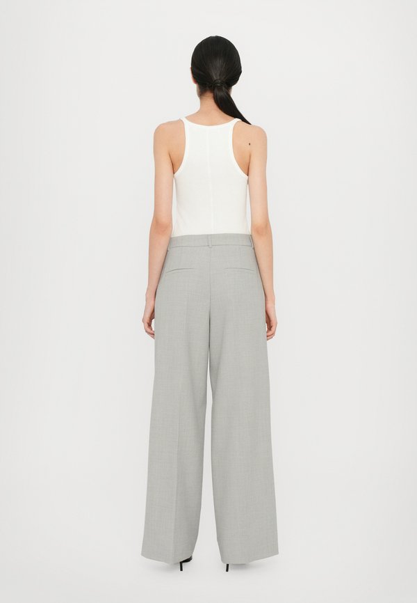 VACANZE - Trousers - grau4