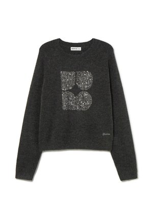 Suéter gris con cuello redondo y mangas largas. Presenta un diseño gráfico brillante, plateado y con purpurina en la parte delantera. Tela suave y texturizada.