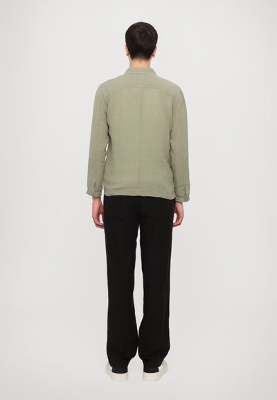 120% Lino LONG SLEEVE REGULAR FIT MEN - Ing - cactus