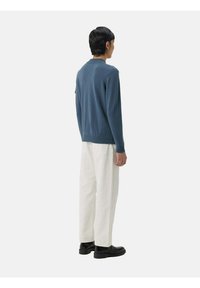 GOBI Cashmere Kofta - blue denim