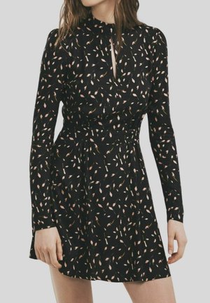 MAR DE MARGARITAS Vestito casual - nero