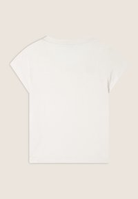 Seleccionado, star white