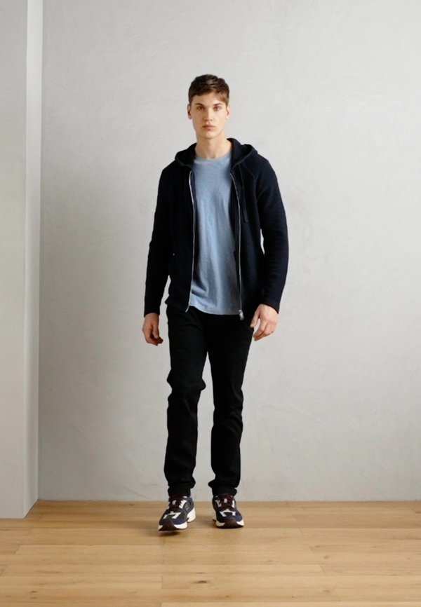 HOODIEJACKET WITH ROLLING EDGE AT HOOD PLACKET - Cardigan4