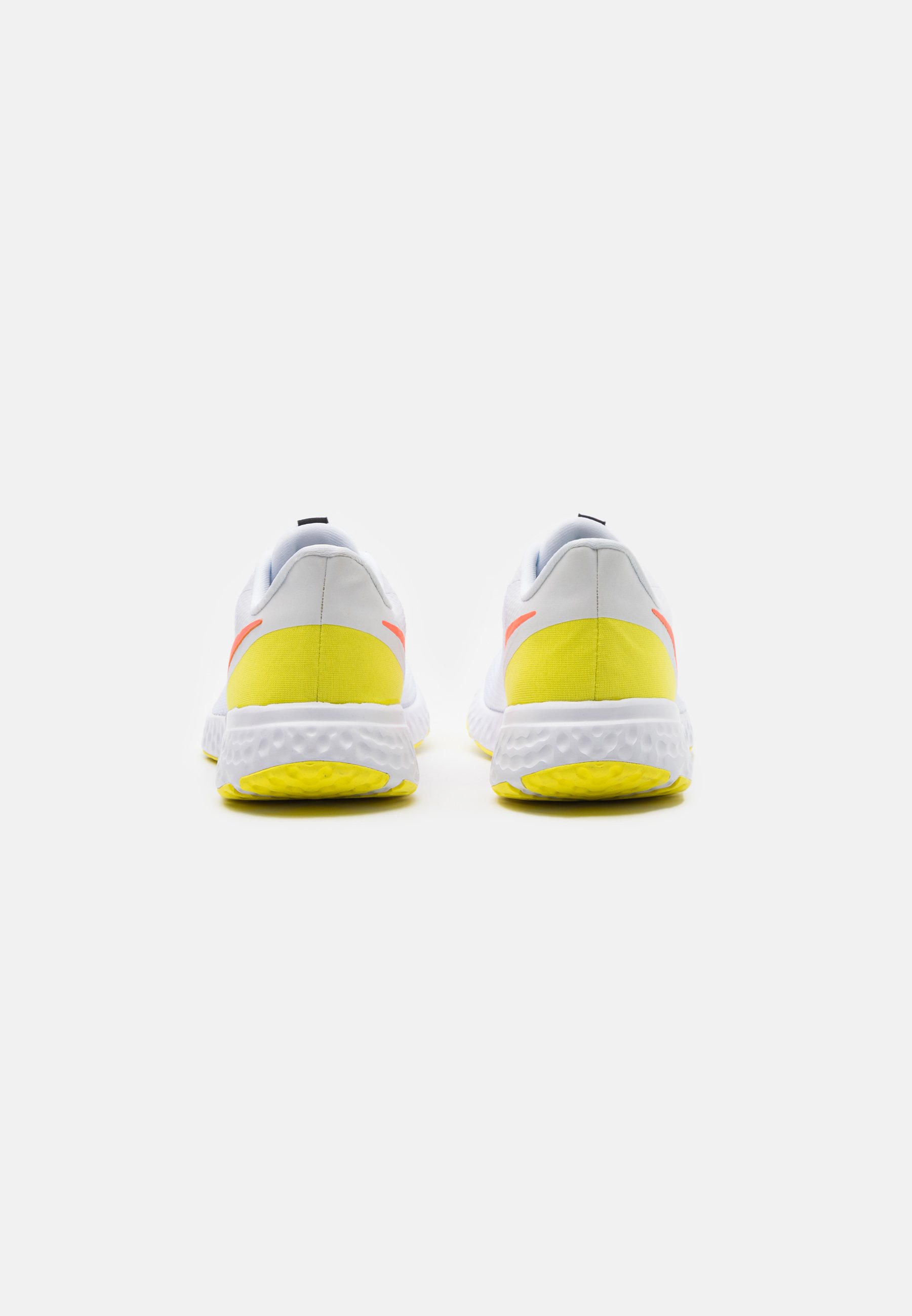 Nike Performance SCHUHE REVOLUTION 5 