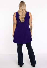 YOEK LANGE - Bluse - purple