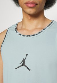 Jordan BREAKFAST CLUB TANK - Top - ocean cube/black