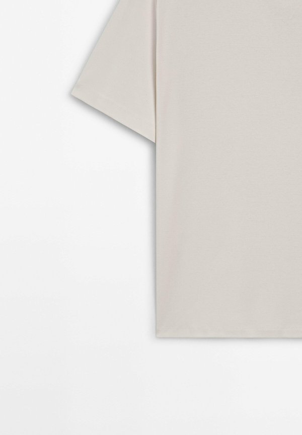 WIDE FIT - Basic T-shirt - beige2