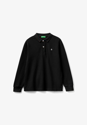 Polo a maniche lunghe nera in cotone, con colletto classico, patta con tre bottoni e un piccolo logo ricamato sul petto.