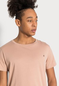 Replay CREW TEE 3 PACK - T-shirt básica - hazelnut/ smoke grey/ black