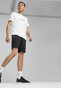 Thumbnail Image 3