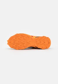 Salomon SUPERCROSS 4 GTX - Trail hardloopschoenen - stargazer/black/turmeric